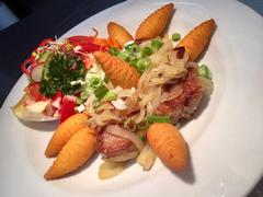 Prinzenmahl - Zarte Schweinemedaillons mit angebratenen Zwiebeln und Zapfenkroketten
